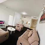 Blissful Apartment At Berjaya Times Square