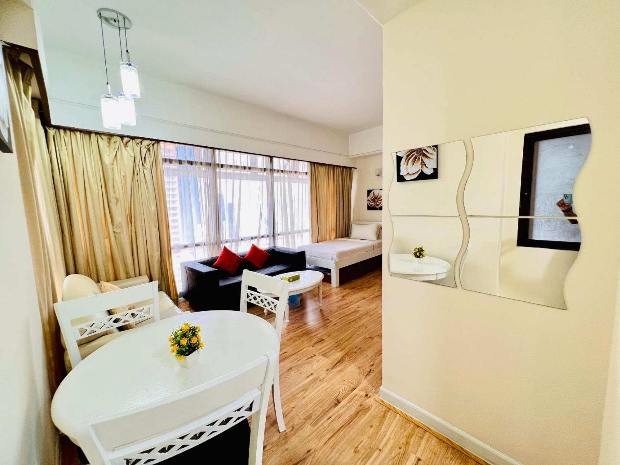 Apartment Blissful At Berjaya Times Square